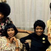 the pointer sisters_8.JPG