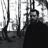 Alexander Lewis (Guy Brewer)