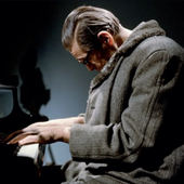 bill-evans-at-piano-facing-our-left.png