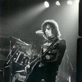 Eliot Michael (guitars)