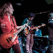 Sari Schorr And The Engine Room 1