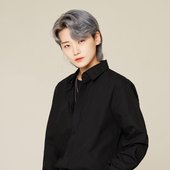 굿덕 (GOOD DUCK) x 터치드 (TOUCHED) Photoshoot - 윤민(Yunmin)
