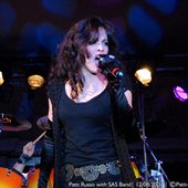 Patti Russo with SAS BAnd, 12-08-2007, UK