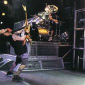 Dimebag Darrell & Vinnie Paul \"Brothers From Hell\"