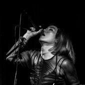 Charmaine_Lee_by_Peter_Gannushkin-02.jpg