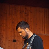 Ethnor's Guitarist Dimmu (photo by Red Scapegoat)