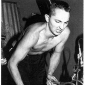 Pj1-live.jpg