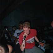 Facedown (Ieper - Belgium, Vort 'n Vis, 08/15/97)