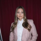 Olivia Holt