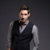 lucifer-tom-ellis-wide.jpg