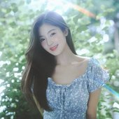 정효빈 (JEONG HYO BEAN)
