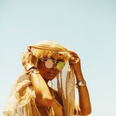 quin_galore_mag_9.jpg