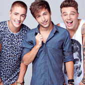 Photoshoot Atrevida 2014 PNG