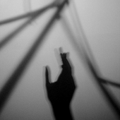 b/w