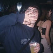 4e1e8dedae394cdf1d2a1bd7f66ef001.jpg