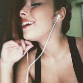 Ana_Abott 的头像