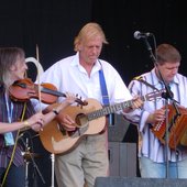Little Johnny England at Cropredy '06
