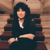 Laura Cahen 2.jpg