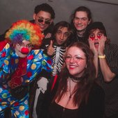 Visitas Póstumas em São Paulo com a fã Lu ri0tgrrrunge