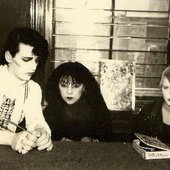 Pete Burns, Lynne Corlett & Jayne Casey