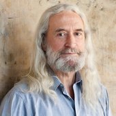  Charlie Landsborough