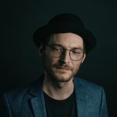 Sven Laux
