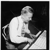 960px-(Portrait_of_Stan_Kenton,_New_York,_N.Y.(_),_ca._Jan._1947)_(LOC)_(5019798027).jpg