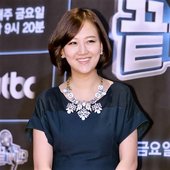Jang Yoon Jeong.5k.jfif
