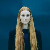 007_verablue.jpg