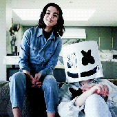 Selena Gomez & Marshmello 2.gif