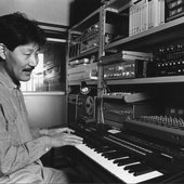 Hiroshi Yoshimura recording at home