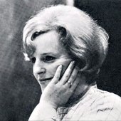 Hamari-Julia-11[1976-1977].jpg