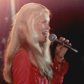 Lynn Anderson