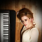 kat-piano