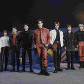 NCT 127 - Earthquake group photo (2)