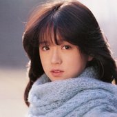 Akina Nakamori