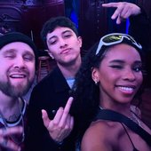 U know the fckin vibes (2).jpg