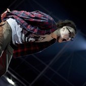 (M)Theory live