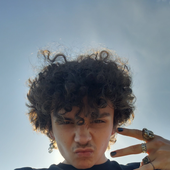 BobbyLatino 的头像