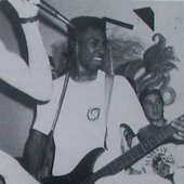 Mandiy Drummond - bass