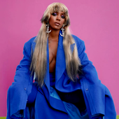 KELLY X NUMÉRO