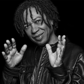 Djavan - Foto de Murilo Meireles.png