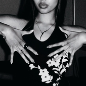 Avatar for LoganIsMeanGirl