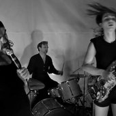 Premiere- Oakland's undō debut stark video in anticipation of EP - The Bay Bridged - San Francisco Bay Area Indie Music.MP4_snapshot_01.56_[2016.11.12_07.48.30].jpg