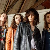 Tyler Bryant & The Shakedown