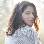 isabel-lenza.jpg