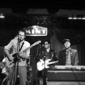 Joey Dosik + Theo Katzman at The Mint LA / 2012/12/06