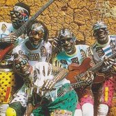 Les Têtes Brûlées body paint 1990s