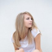 ab6761610000e5ebf59f55f8ae8f3ef5dd668438.jpg