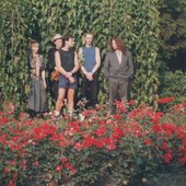 BAND-POSE-IN-FRONT-OF-HIGH-GARDEN2-e1461180489480.jpg